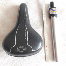 Fahrradsattel WITTKOP Comfort Gel schwarz und Sattelstütze Airwings Gefedert D28