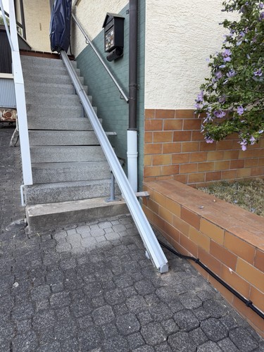 Lifta elektrischer treppenlift - lifta,