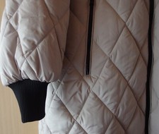 Neu:  Stepp - Mantel in Beige von Zara in Gr. 40