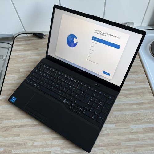 Fujitsu lifebook laptop - fujitsu,