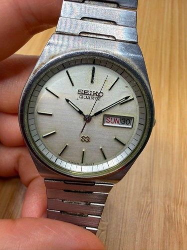 Seiko quartz 8223 - seiko,