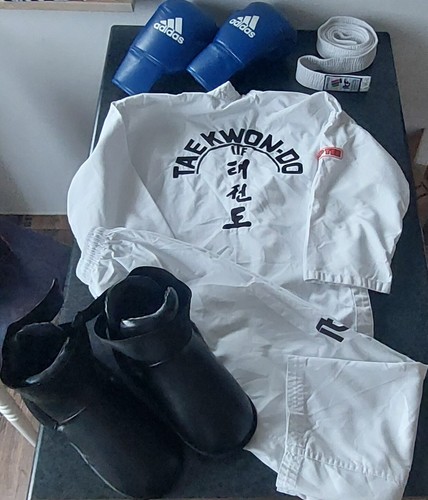 Taekwon dobok kyong - taekwon-do,