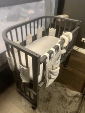 babybay Maxi Comfort Plus Beistellbett grau mit Matratze & Zubehör - UNBENUTZT