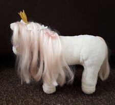 Baby geborenes Pferd für