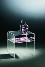 Beistelltisch aus Acrylglas -