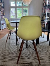 VITRA  * HERMAN MILLER * 1x EAMES SIDE CHAIR * LEMONYELLOW * FIBERGLAS