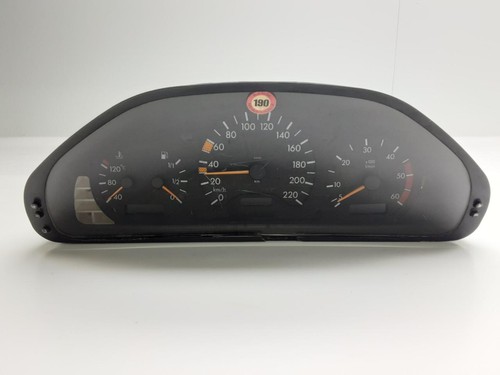Mercedes class - c, (w202)