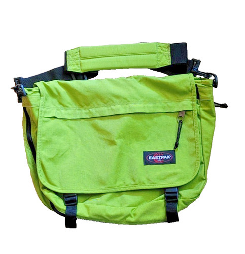 Eastpak delegate - delegate, +