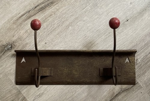 Alte hakenleiste wand - alte,