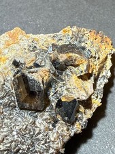 Kassiterit (Muskovit), aus