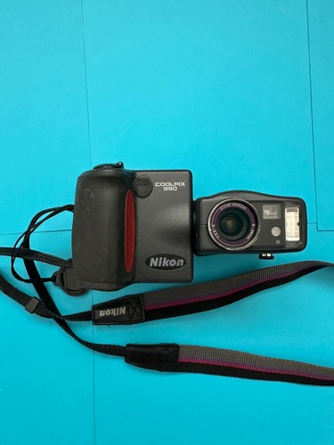 Nikon coolpix 990 - nikon,