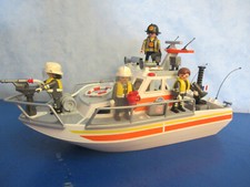 5540 Feuerwehr Rettungskreuzer