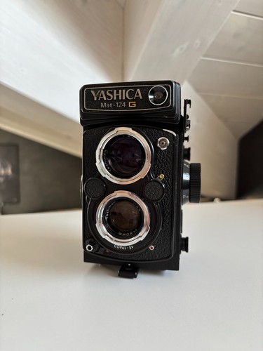 Yashica mat 124 biotische - -,