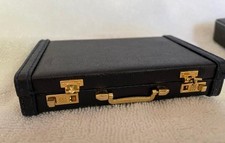 kleiner minikoffer für