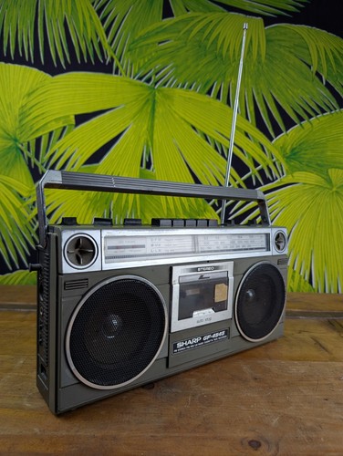Ghettoblaster sharp 4545 - ghettoblaster,