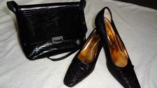 Damen Schuhe Pumps Gr. 40 v. LARIO--neuwertig--+Tasche--sammeln