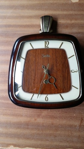 Wanduhr uhr voll - uhr,