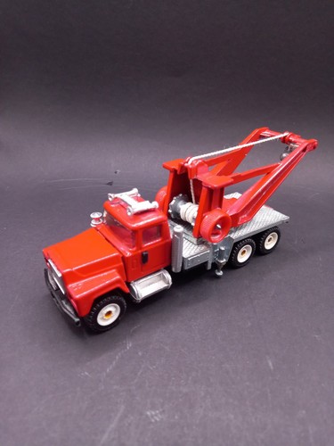 Siku 2917 mack abschleppwagen - mack,