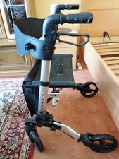 Rollator mit breiter Sitzfläche 45 cm  Gehhilfe Mobilitätshilfe Gehunterstützung