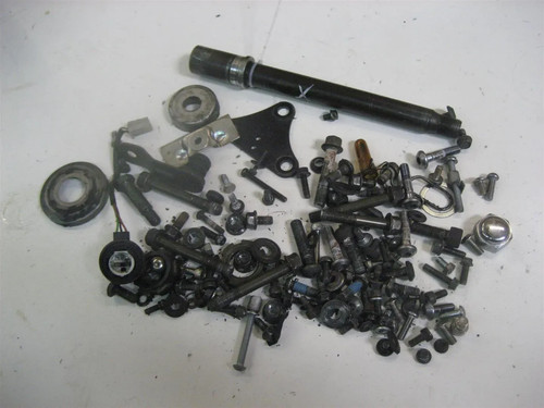 Yamaha 02 schrauben - 02,
