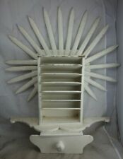 altes Wandschränkchen