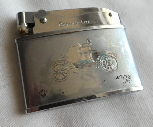 Altes feuerzeug - altes,