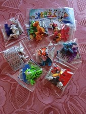 Disney 100 jahre figuren - Ü,