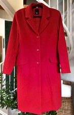 Knielanger taillierter Mantel