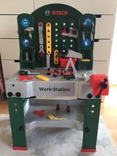 Kinderwerkbank Werkstatt Bosch Kinder Werkzeug mit Funktionen Theo Klein 8580   