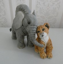 Tuskers "Friends Forever"