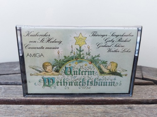 Unterm weihnachtsbaum amiga - weihnachtsbaum,