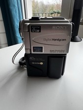 Sony DCR-PC2E MiniDV Camcorder