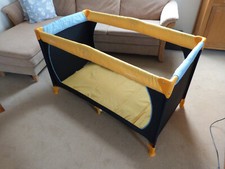 HAUCK (Reise-, Camping-, Falt-, Gäste-) Kinderbett mit Matratze