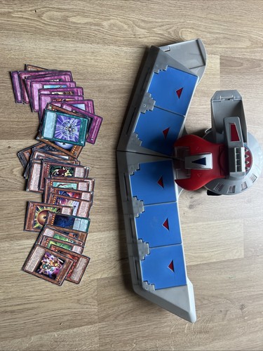 Yugioh duel disk battle - duel,