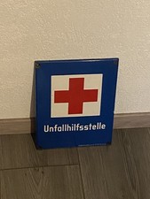 Unfallhilfsstelle, Blechschild, Emaillier, emaille schild, Dachbodenfund, Dachau