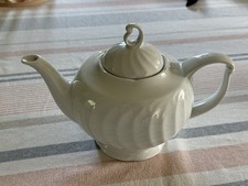 Seltmann Weiden Teekanne mit Deckel Leonore weiß / 1,0 Liter