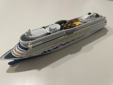 Aida Kreuzfahrt  Passagierschiff - Siku Modell 1:1400 -
