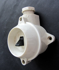 Vintage Lichtschalter / Kippschalter / Aufputz / Antik / Retro / Industriedesign