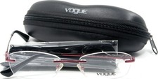 Vogue 3956 812 - 812, plum