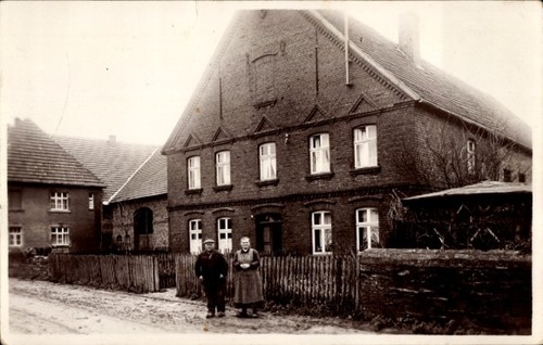 Foto mann und frau - frau, vor