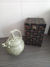 Chinesische Cadogan Yaozhou Seladon Puzzle Teekanne Keramik grün