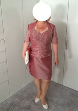 Festliches Kleid mit