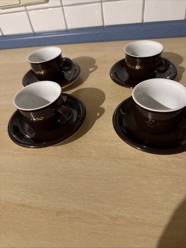 Vier espresso tassen mit - vier,
