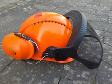 Helm Forsthelm Schutzhelm Forstschutzhelm Gehörschutz Peltor Kettensägenhelm 3M