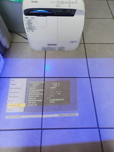 Epson 3lcd beamer 585w - beamer, 3300