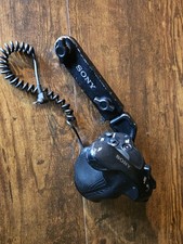 Sony trigger grip - sony,
