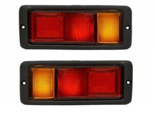 PAIR REAR LOWER TAIL LIGHT