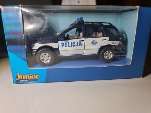 Mercedes benz 320 polizei - ml,