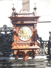 Grosse Eiche Gutsherren Uhr um