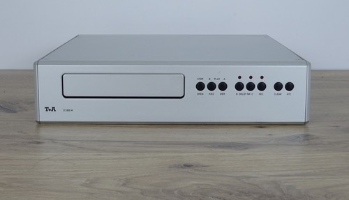 Hifi 800 m - t+a,
